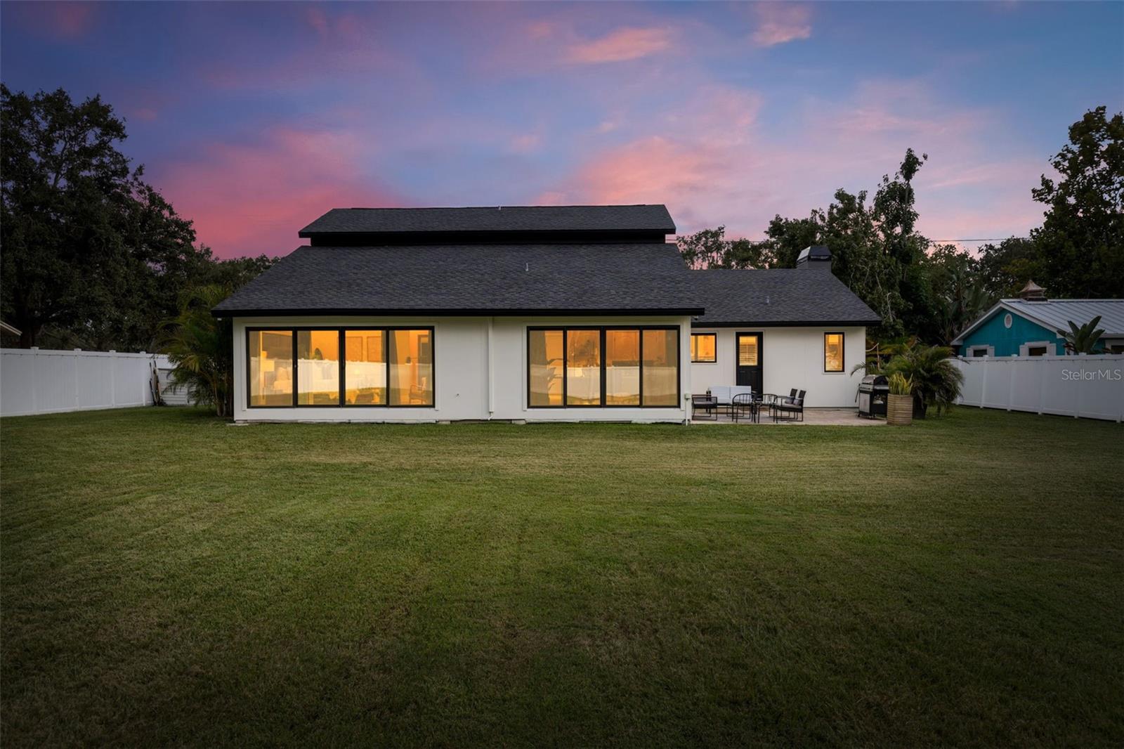 DUNEDIN ISLES COUNTRY CLUB - Residential