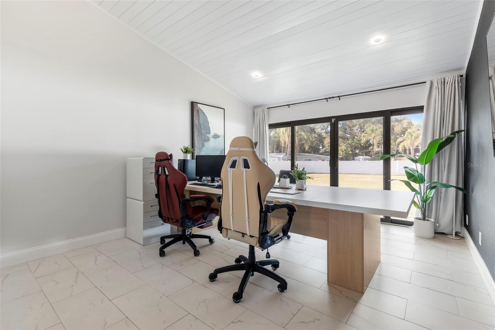 DUNEDIN ISLES COUNTRY CLUB - Residential