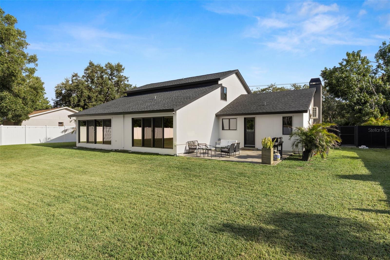 DUNEDIN ISLES COUNTRY CLUB - Residential