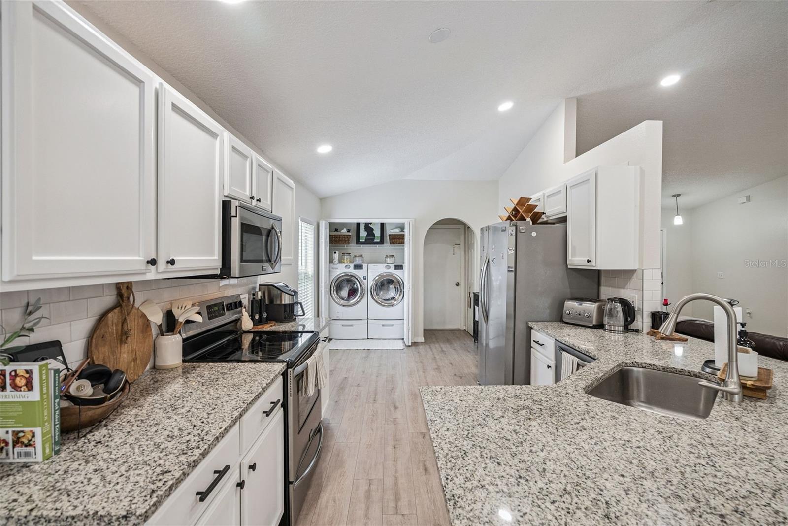 STONEMEADE PH 5 - Residential