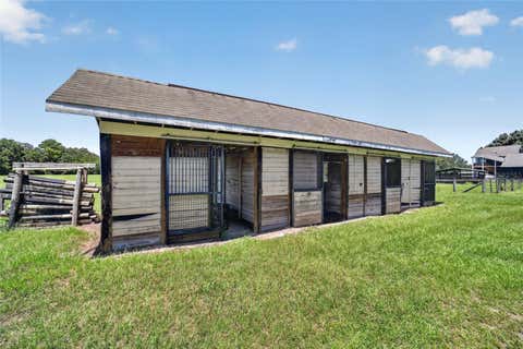 Tiny photo for 7400 NW Highway 225a, Ocala, FL 34482 (MLS # OM728931)