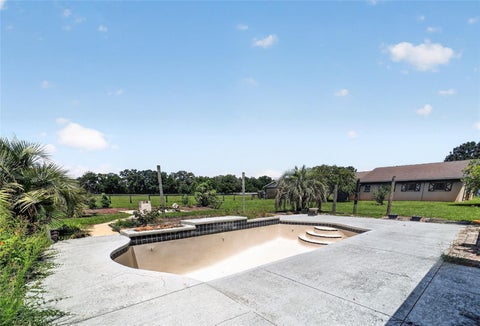 Tiny photo for 7400 NW Highway 225a, Ocala, FL 34482 (MLS # OM728931)