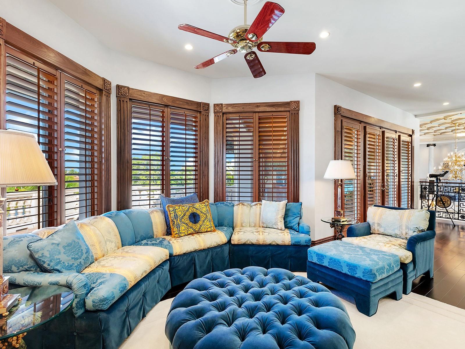 OYSTER BAY ESTATES - Residential