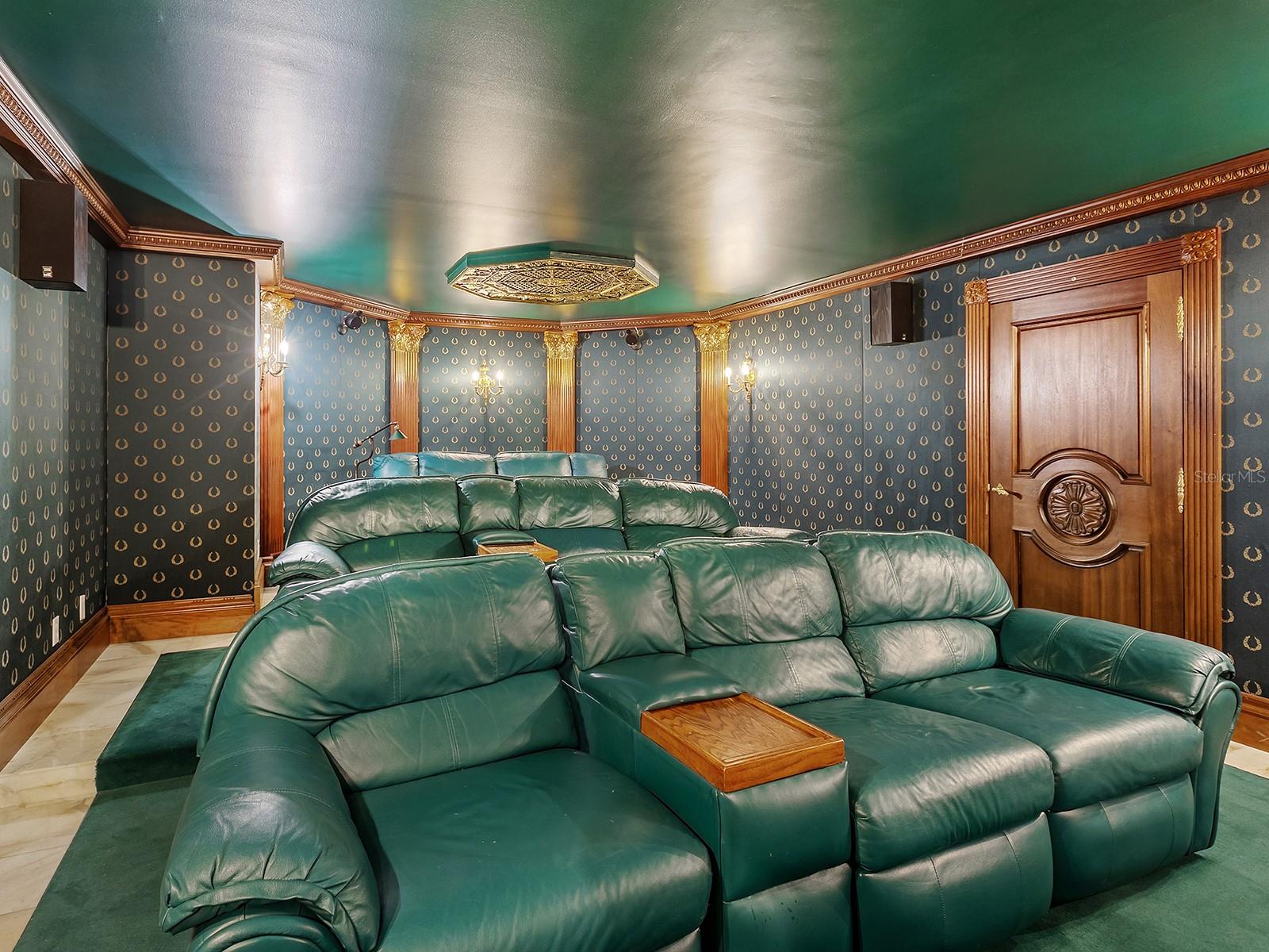 OYSTER BAY ESTATES - Residential