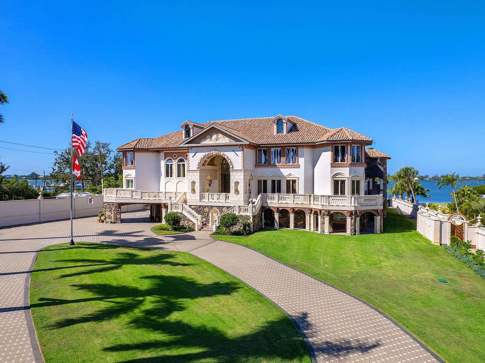 1310 S LAKE SHORE DRIVE