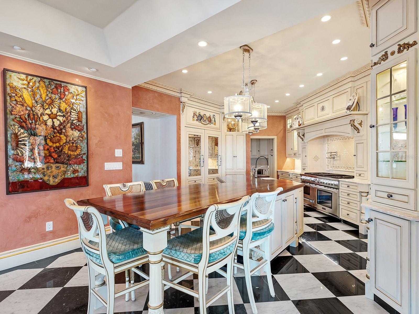 OYSTER BAY ESTATES - Residential