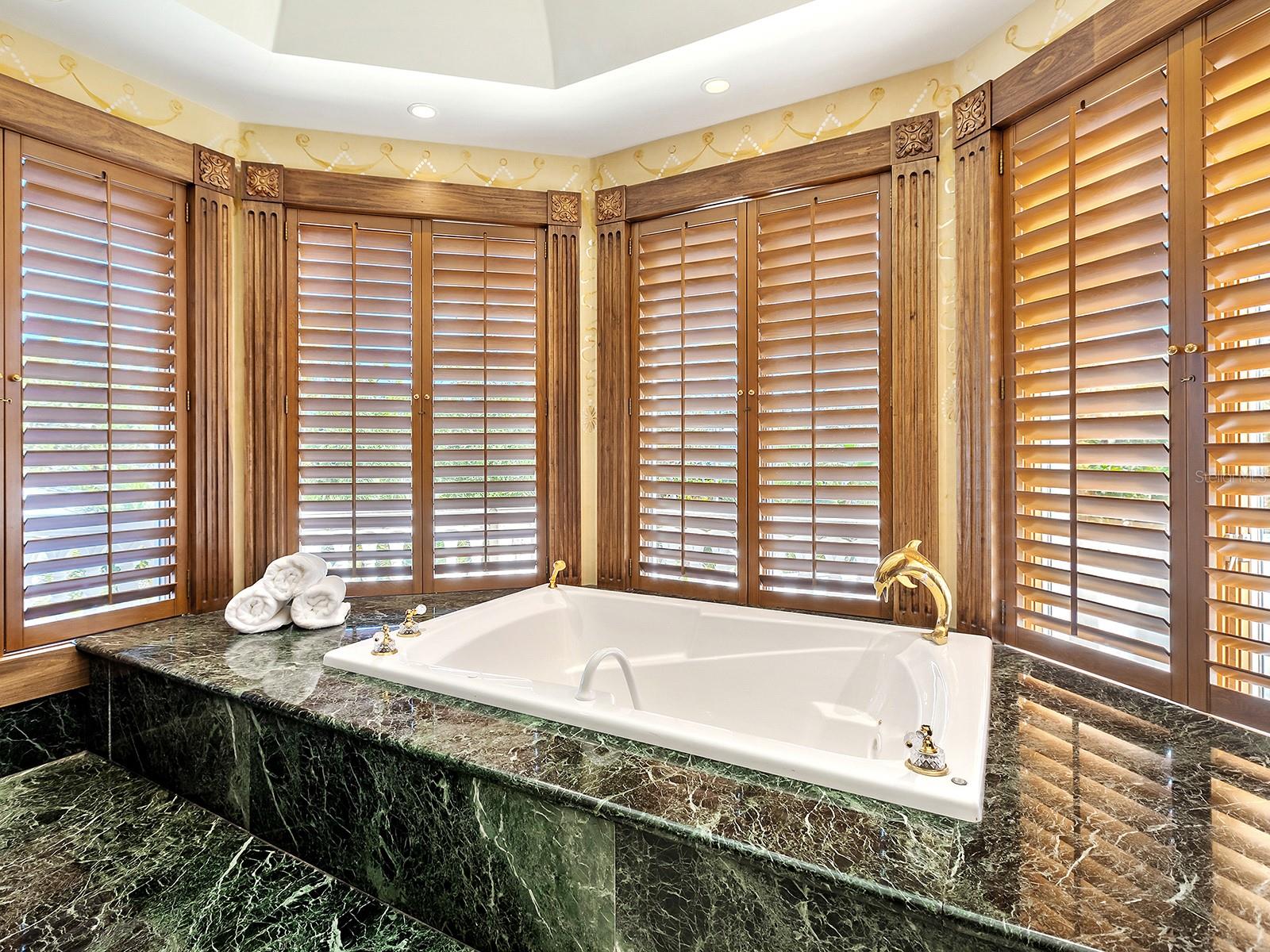 OYSTER BAY ESTATES - Residential