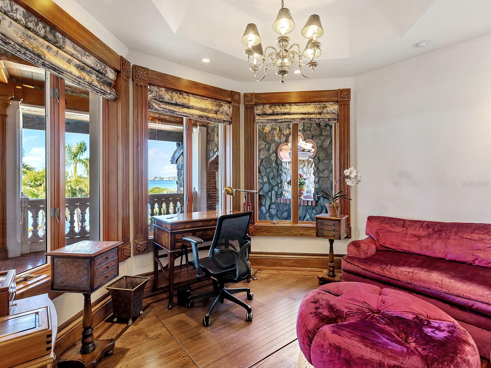 OYSTER BAY ESTATES - Residential