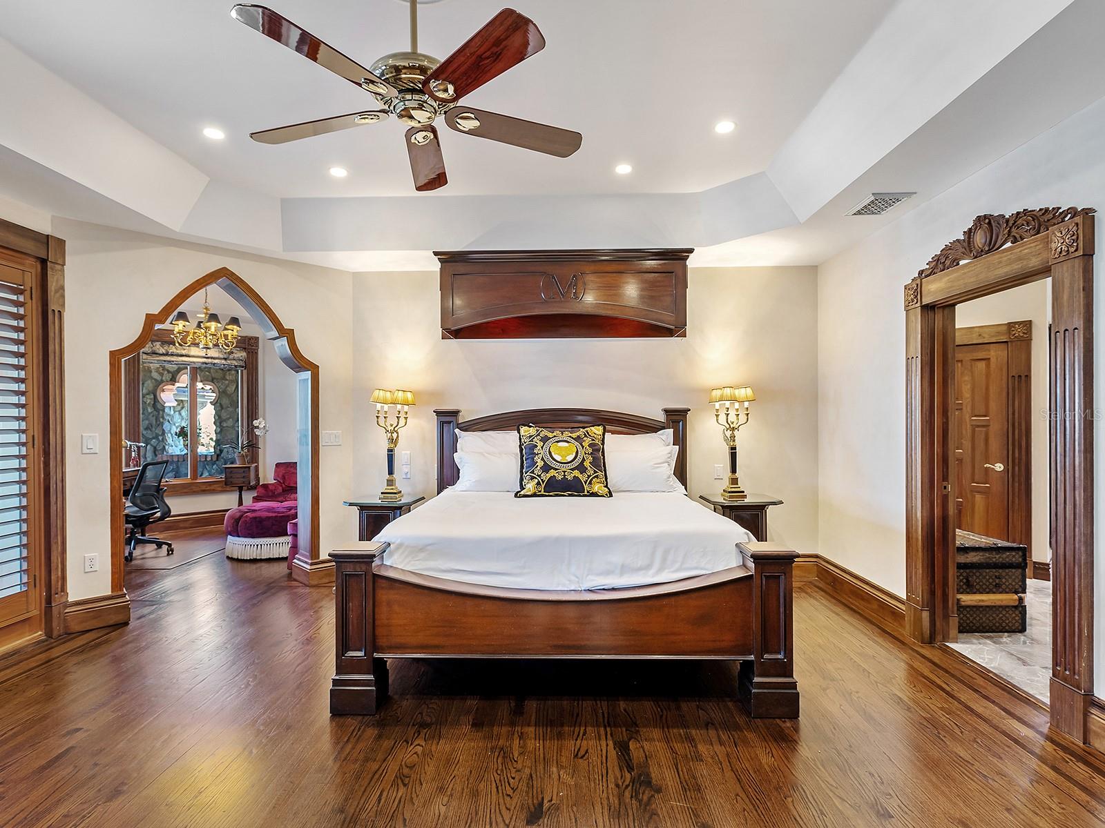 OYSTER BAY ESTATES - Residential