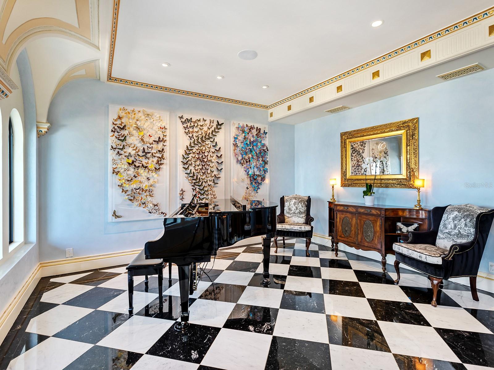 OYSTER BAY ESTATES - Residential