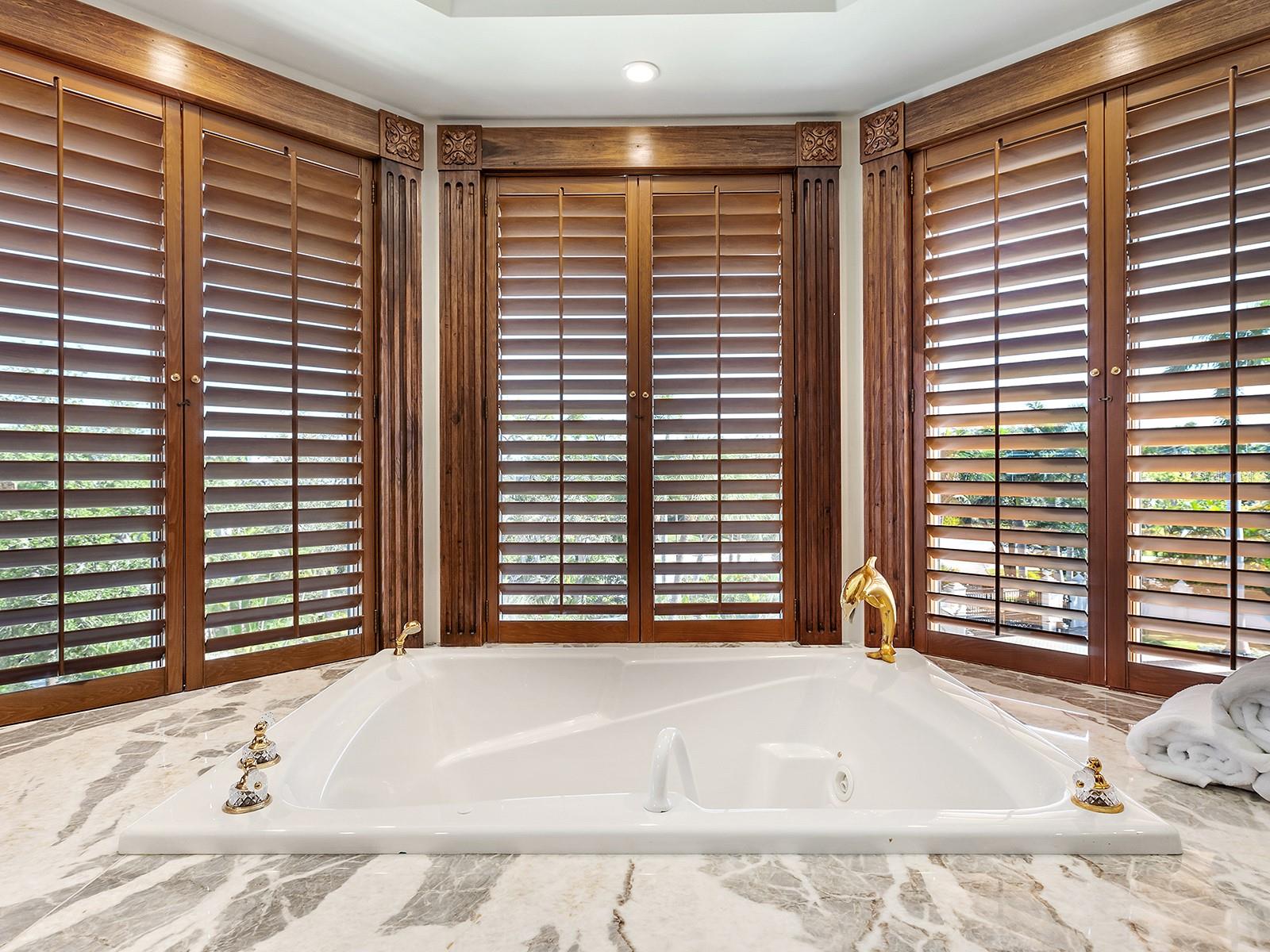 OYSTER BAY ESTATES - Residential