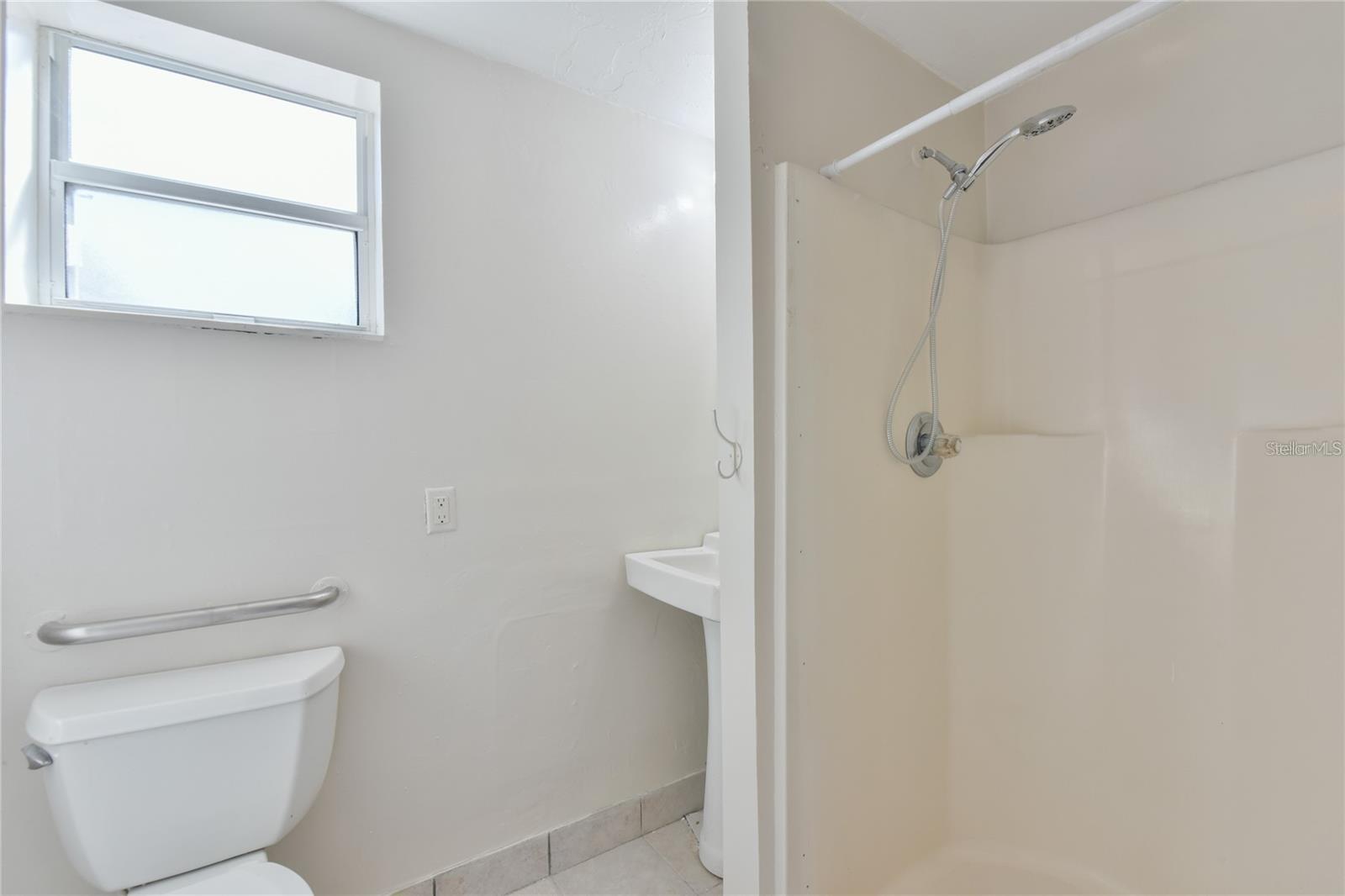 DRUID HILLS - Residential Lease