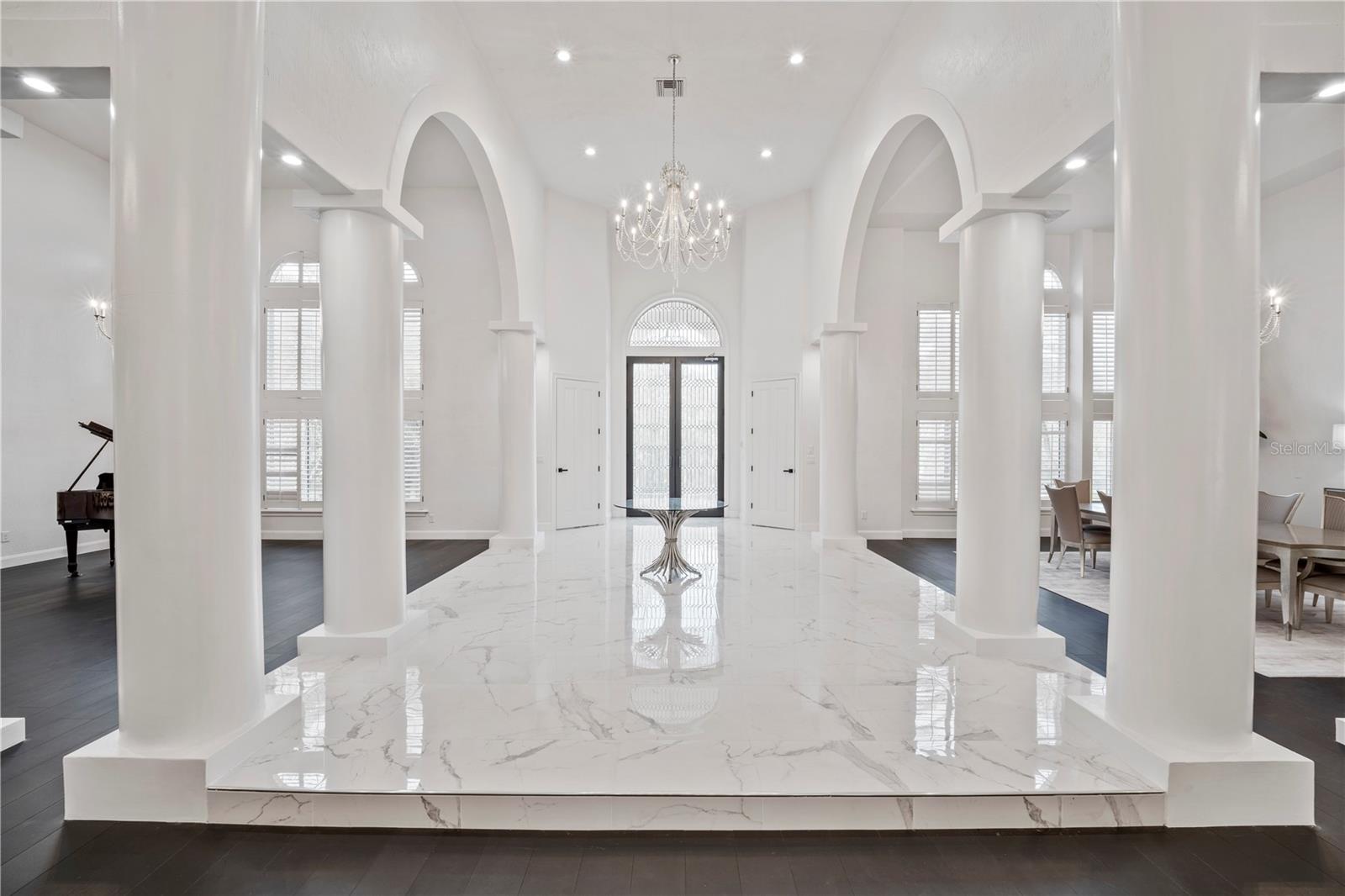 1040 SWEETWATER CLUB BOULEVARD