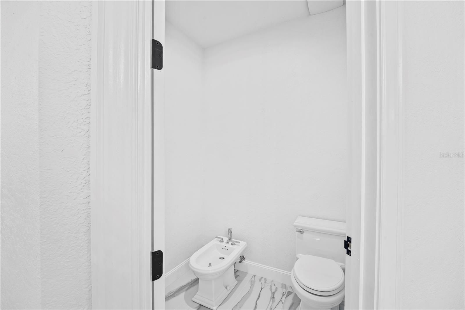 SWEETWATER CLUB UNIT 4 - Residential