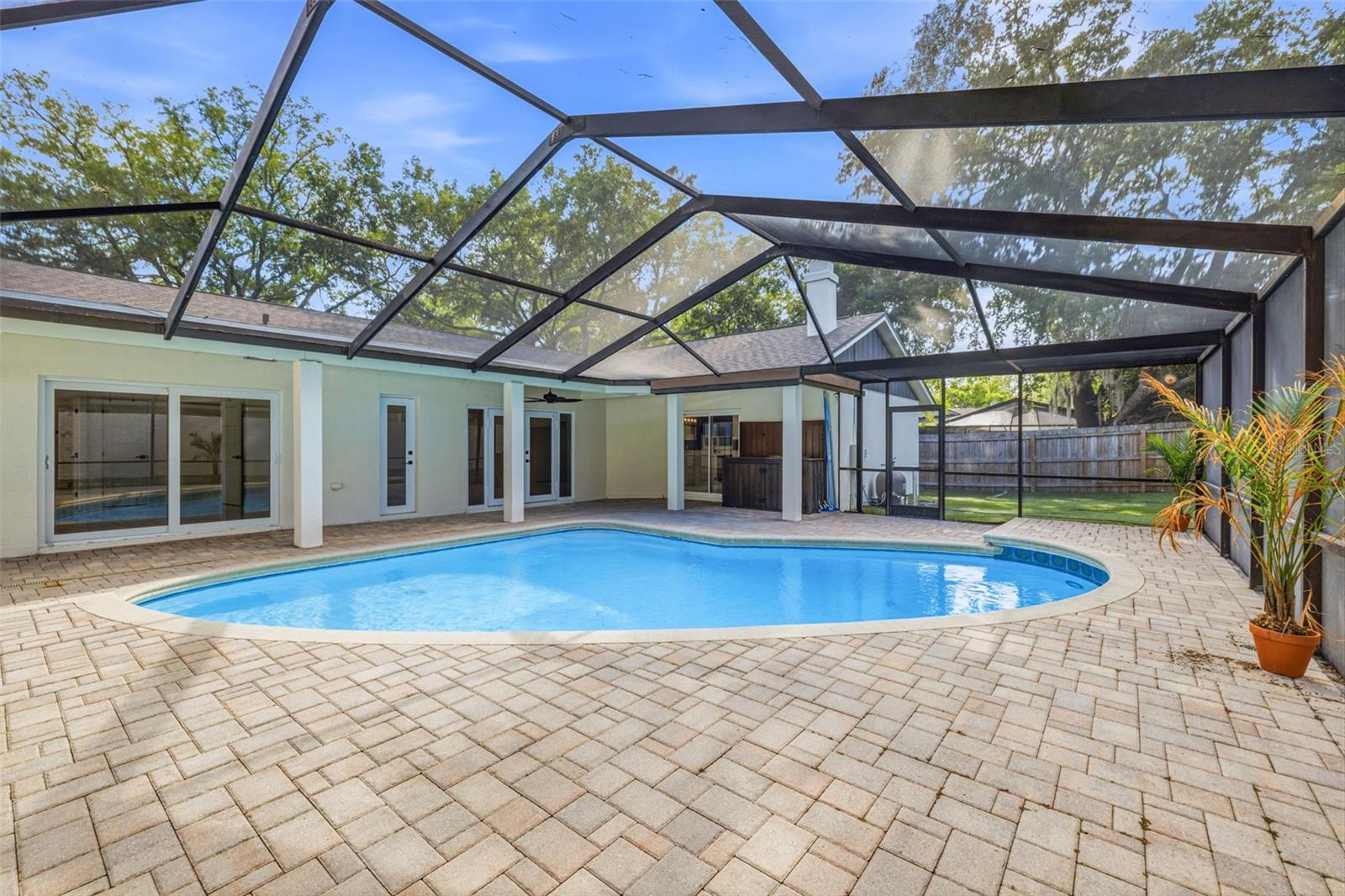 RAINTREE TERRACE ADD - Residential