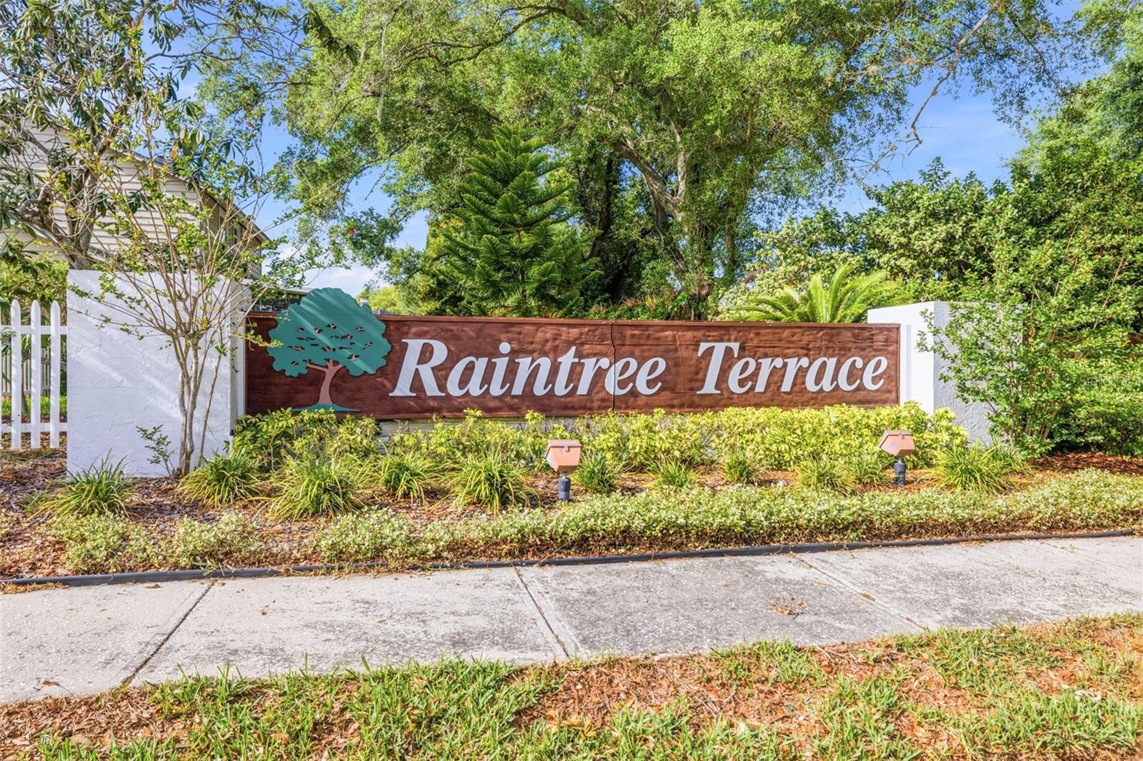 RAINTREE TERRACE ADD - Residential