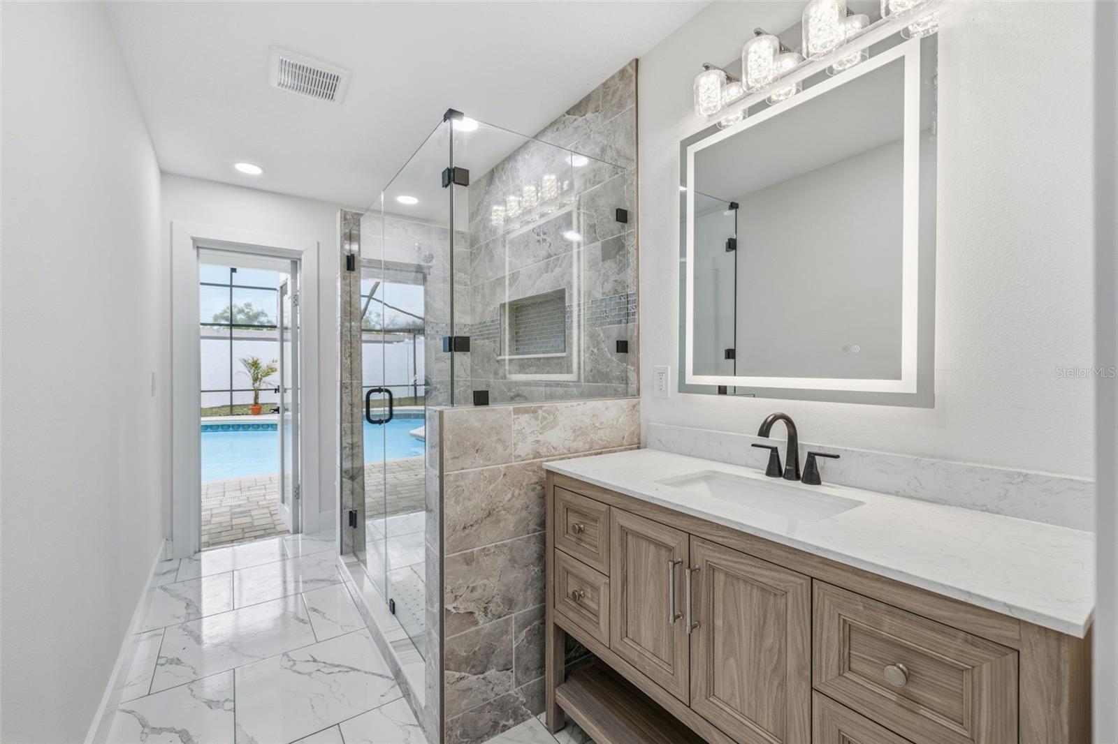 RAINTREE TERRACE ADD - Residential