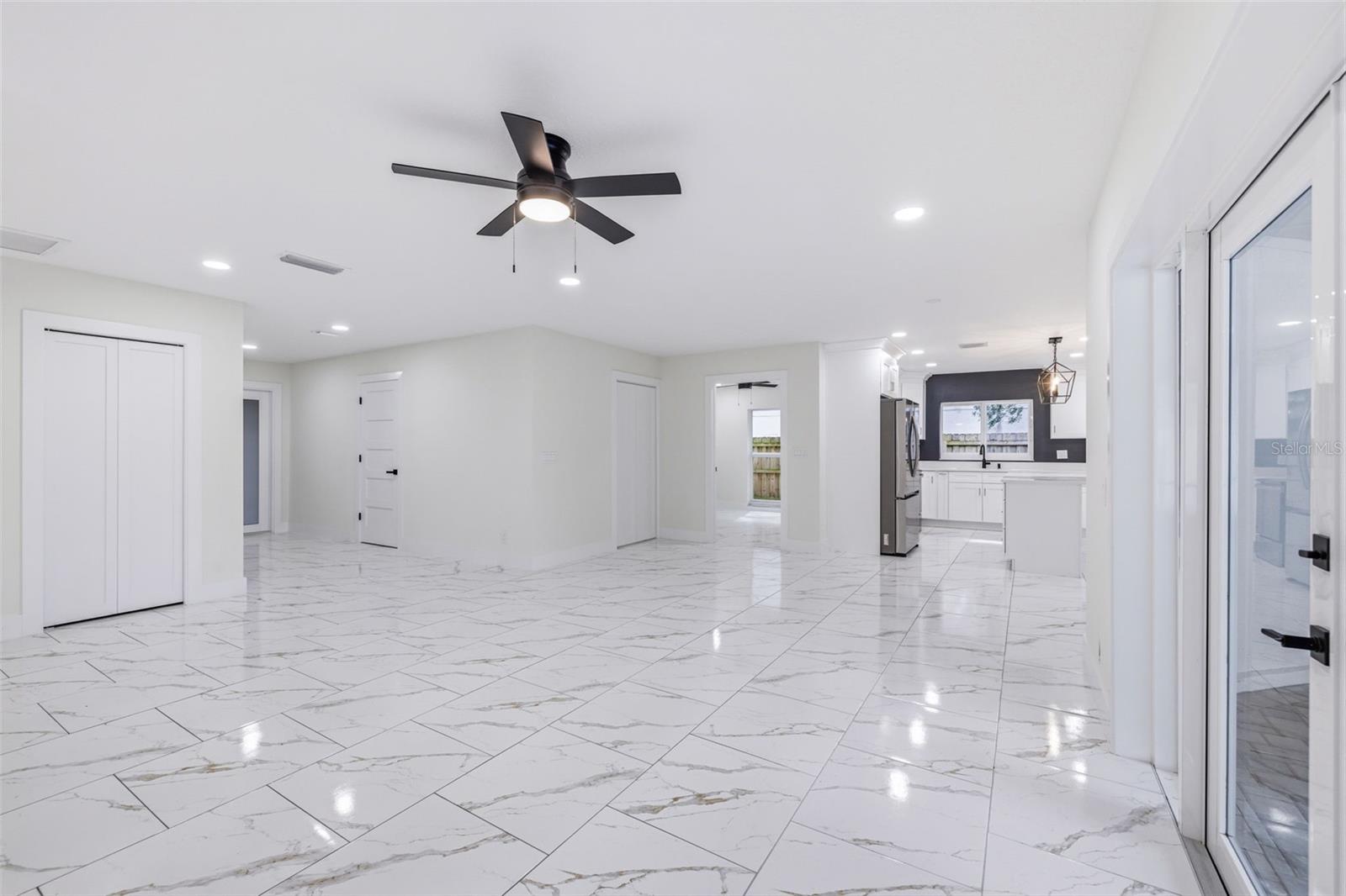 RAINTREE TERRACE ADD - Residential