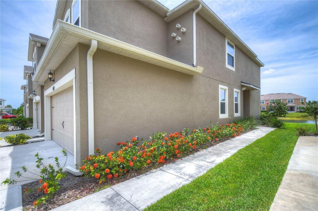 Photo of 11927 Sky Acres Terrace, Bradenton, FL 34211 (MLS # TB8547232)