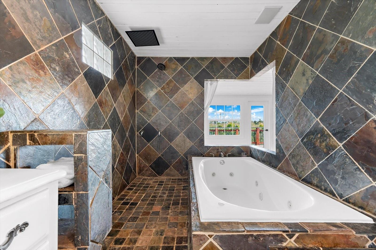 SEASIDE POINT 2ND ADD - Residential