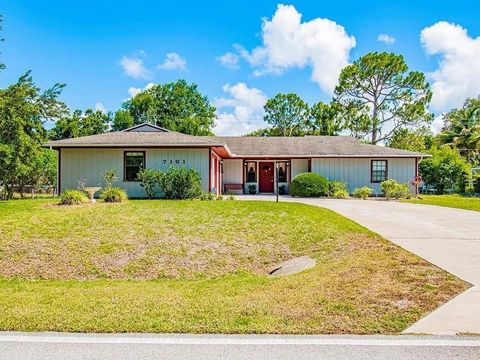 7101 NORTH BOULEVARD FORT PIERCE FL 34951