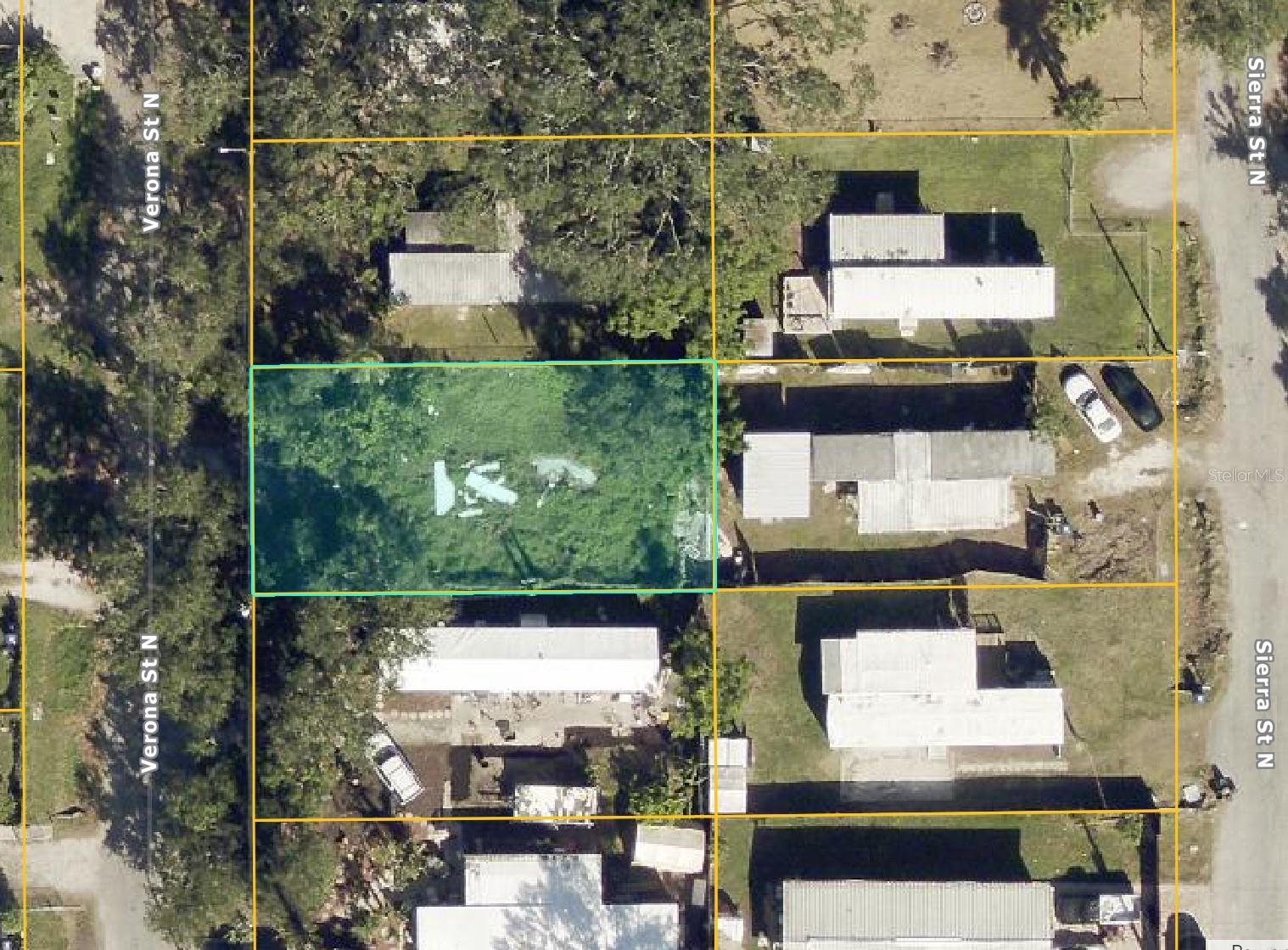 **.12 ACRE LOT** THIS LOT OFFERS VERSATILITY! YOU CAN PLACE A *MOBILE HOME*, *MANUFACURED* or *SINGLE FAMILY*! YOU PICK. ** IN UNINCORPORATED SARASOTA COUNTY-NO HOA **No Wetlands; flood zone "X". Public water/ Septic (Existing needs to be replaced).
Just MINUTES from Historic Downtown Venice, shops, dining & the newly built Sarasota Memorial Hospital.
ALL INFORMATION CONTAINED HEREIN IS DEEMED TO BE RELIABLE BUT CANNOT GUARANTEE ACCURACY. BUYER/BUYER'S AGENT RESPONSIBLE FOR ALL DUE DILIGENCE. CALL COUNTY WITH ANY SPECIFIC QUESTIONS DUE TO ZONING, BUILDING ETC.
Motivated Seller. Bring all reasonable offers.