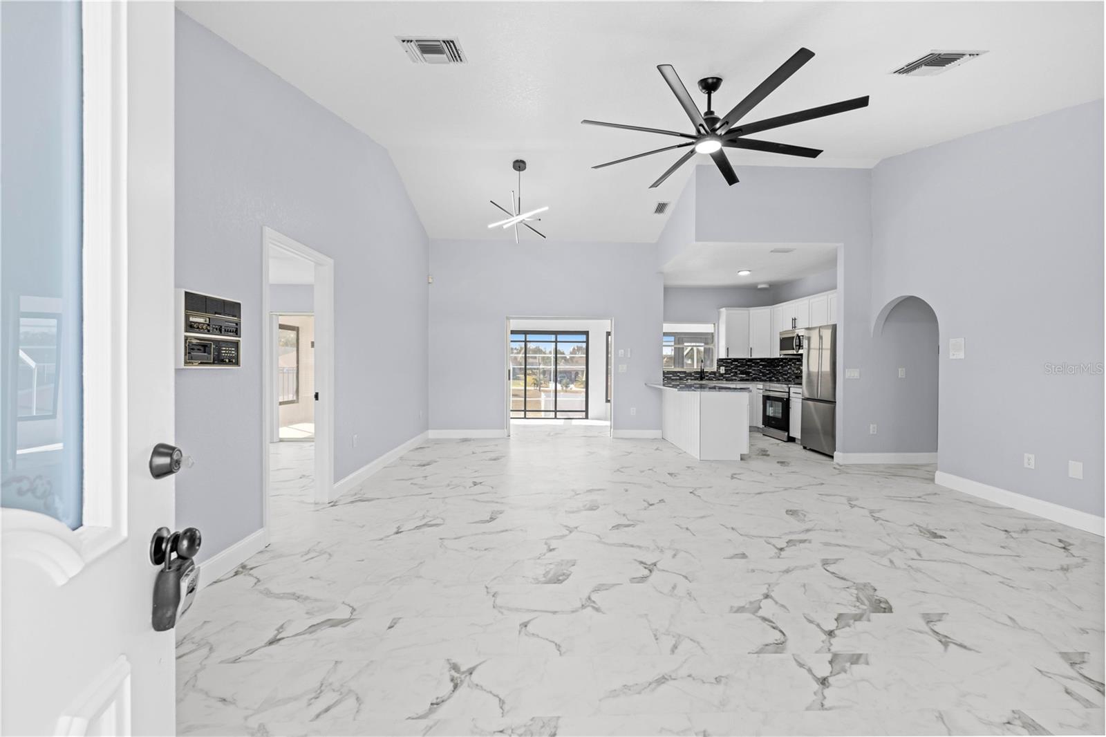 SPRING HILL - Residential