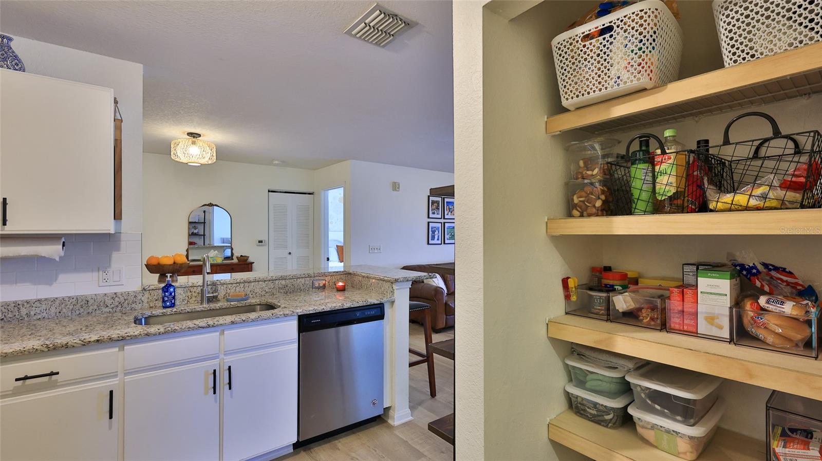 VILLAGGIO LAKES - Residential