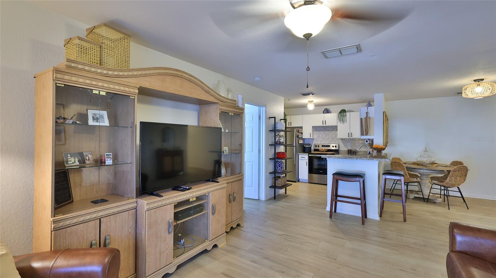 VILLAGGIO LAKES - Residential
