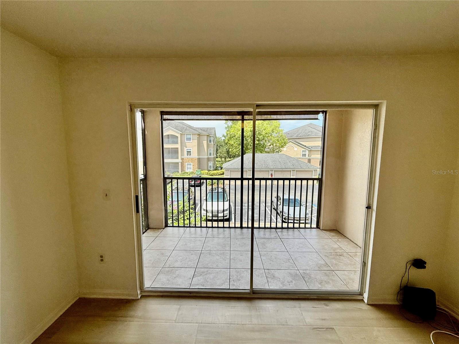 VILLAGGIO LAKES - Residential