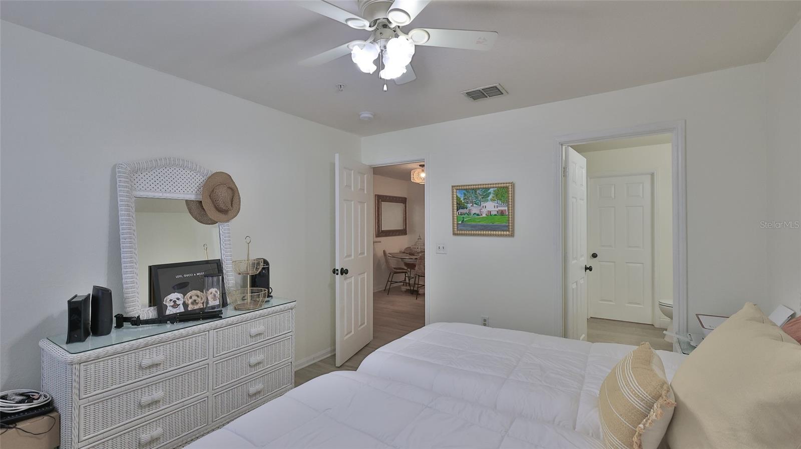 VILLAGGIO LAKES - Residential