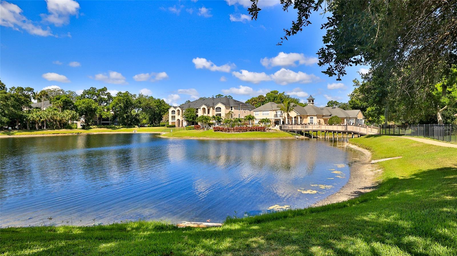 VILLAGGIO LAKES - Residential