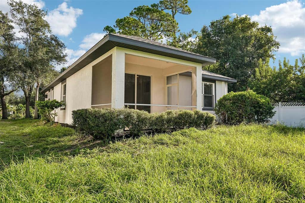 Photo of 1468 Daryl Drive, Sarasota, FL 34232 (MLS # A4703123)