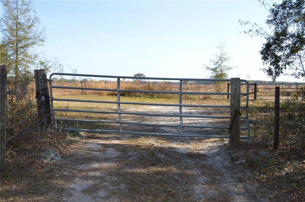 Photo of 00 Unnamed, Spring Hill, FL 34610 (MLS # TB8401223)