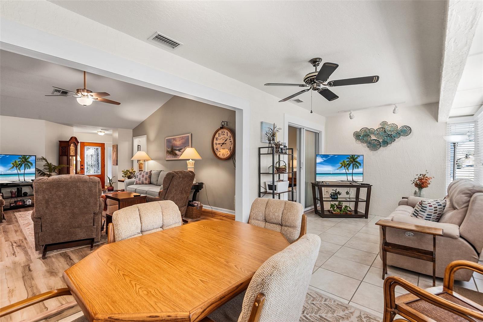 SWEETWATER GOLF & TENNIS CLUB ADD 02 - Residential