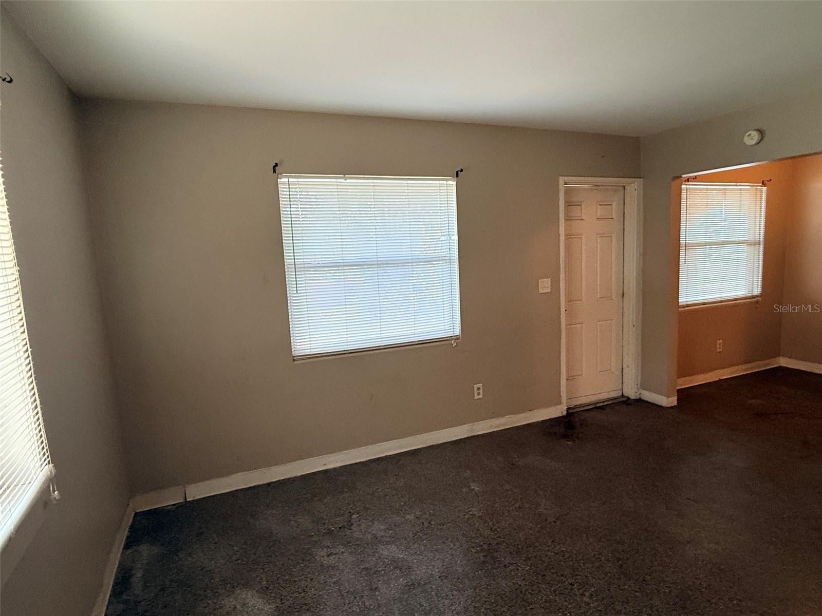 1273 S BETTY LANE