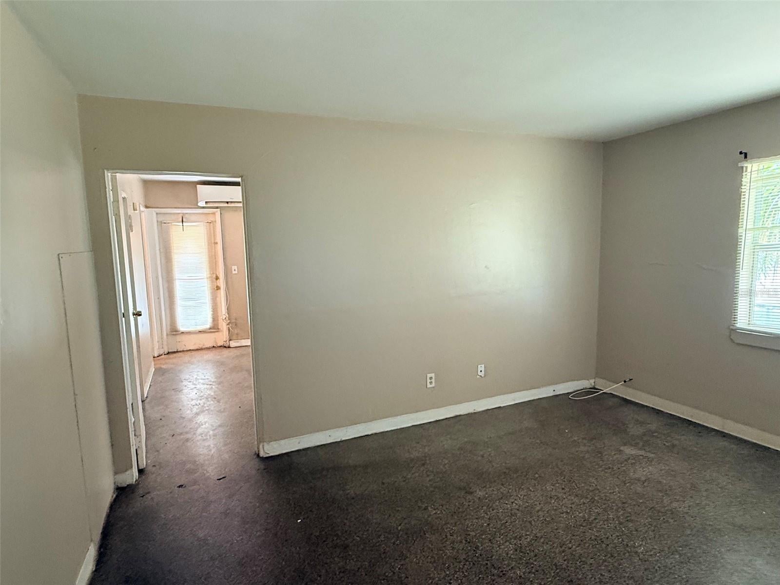 1273 S BETTY LANE