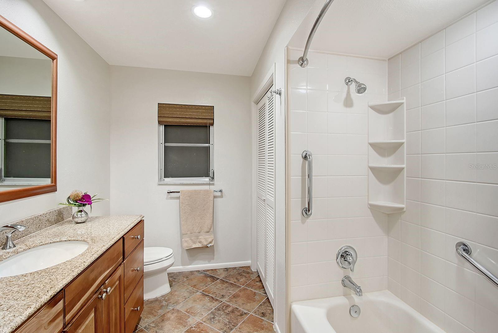 GULF GATE WOODS - Residential