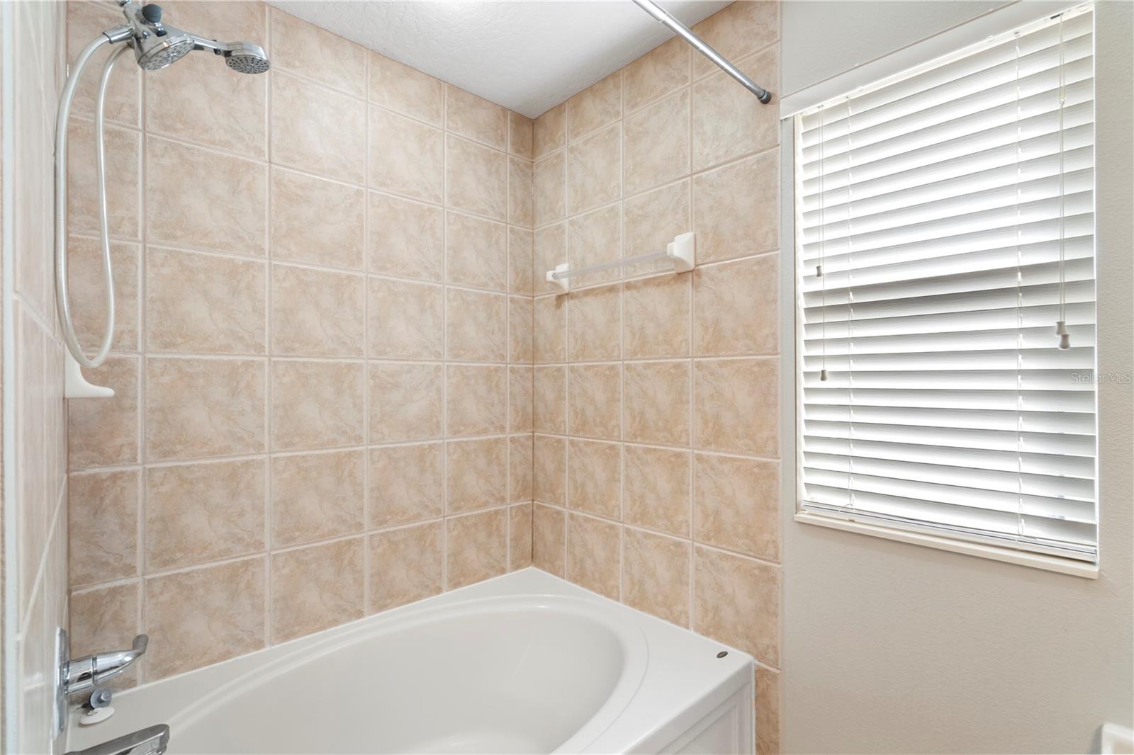 RETREAT AT TWIN LAKES REP - Residential