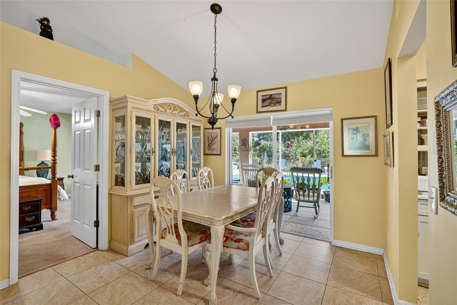 NAPIER & HULL GRANT - Residential