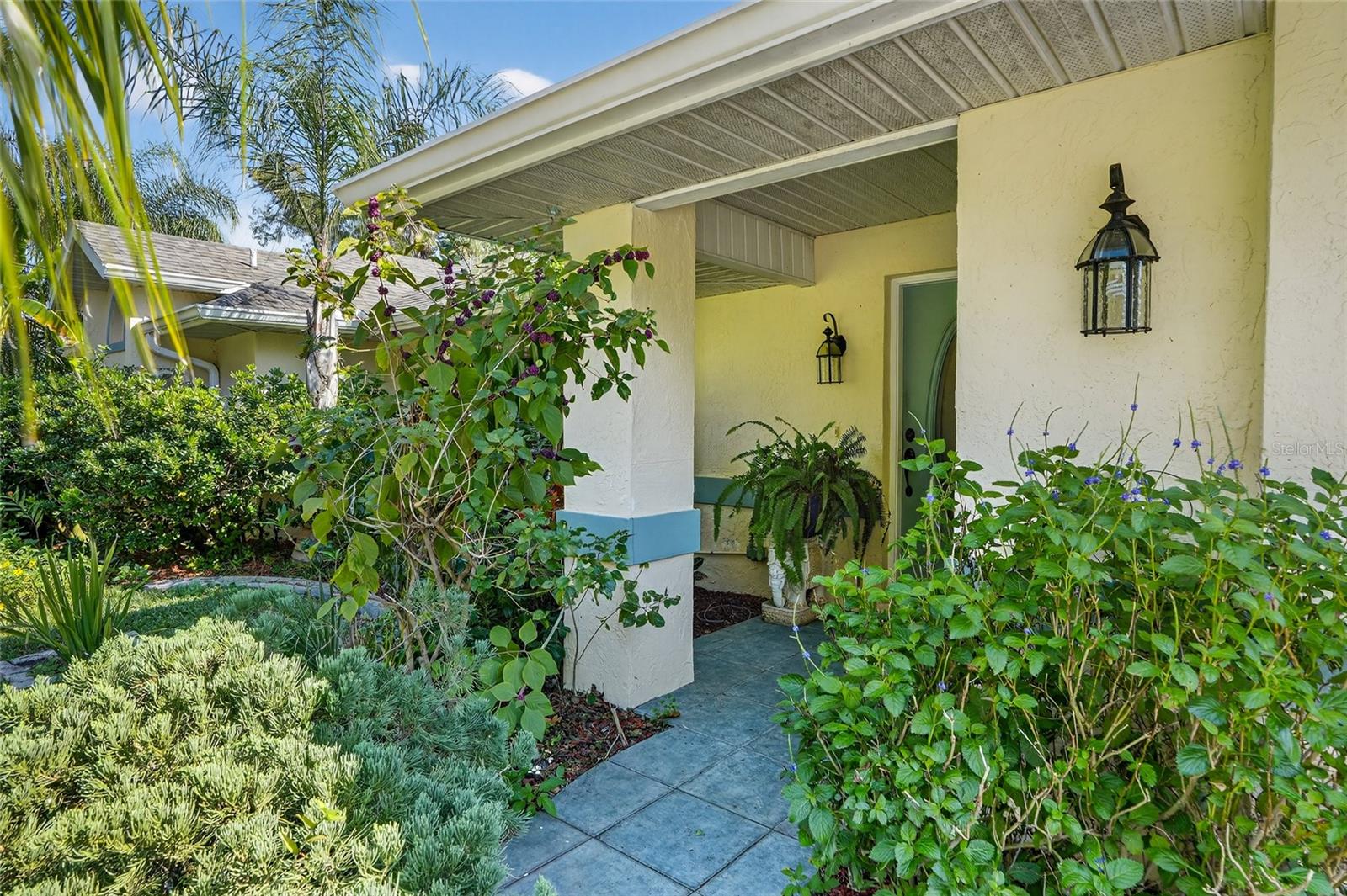 NAPIER & HULL GRANT - Residential