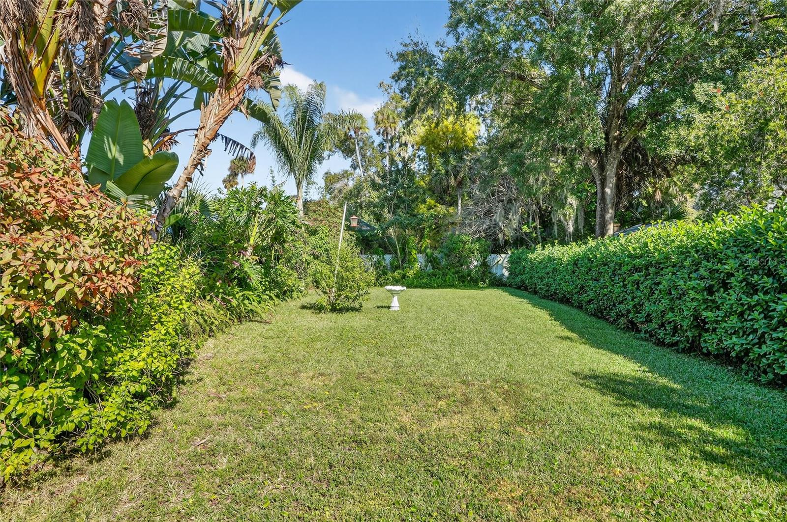 NAPIER & HULL GRANT - Residential