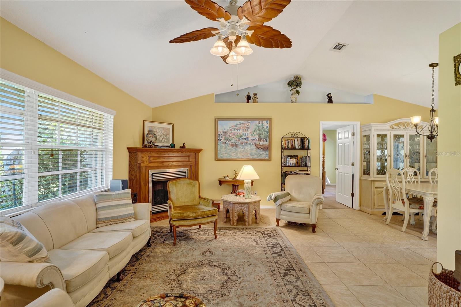 NAPIER & HULL GRANT - Residential