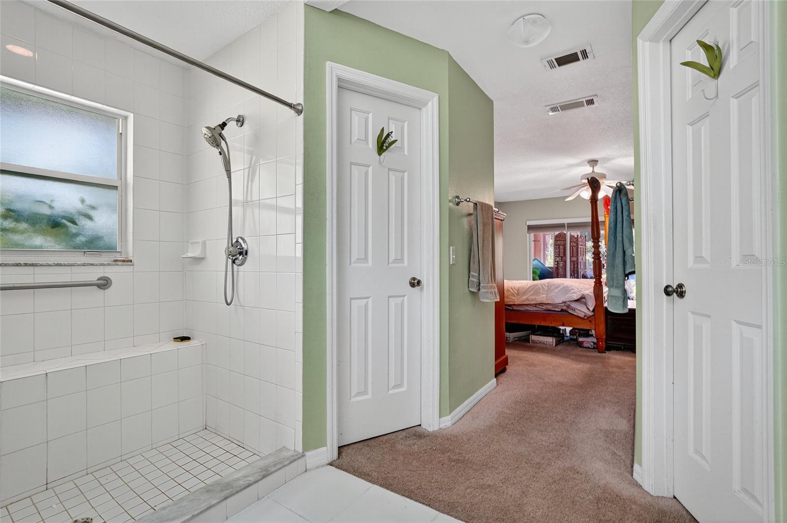 NAPIER & HULL GRANT - Residential