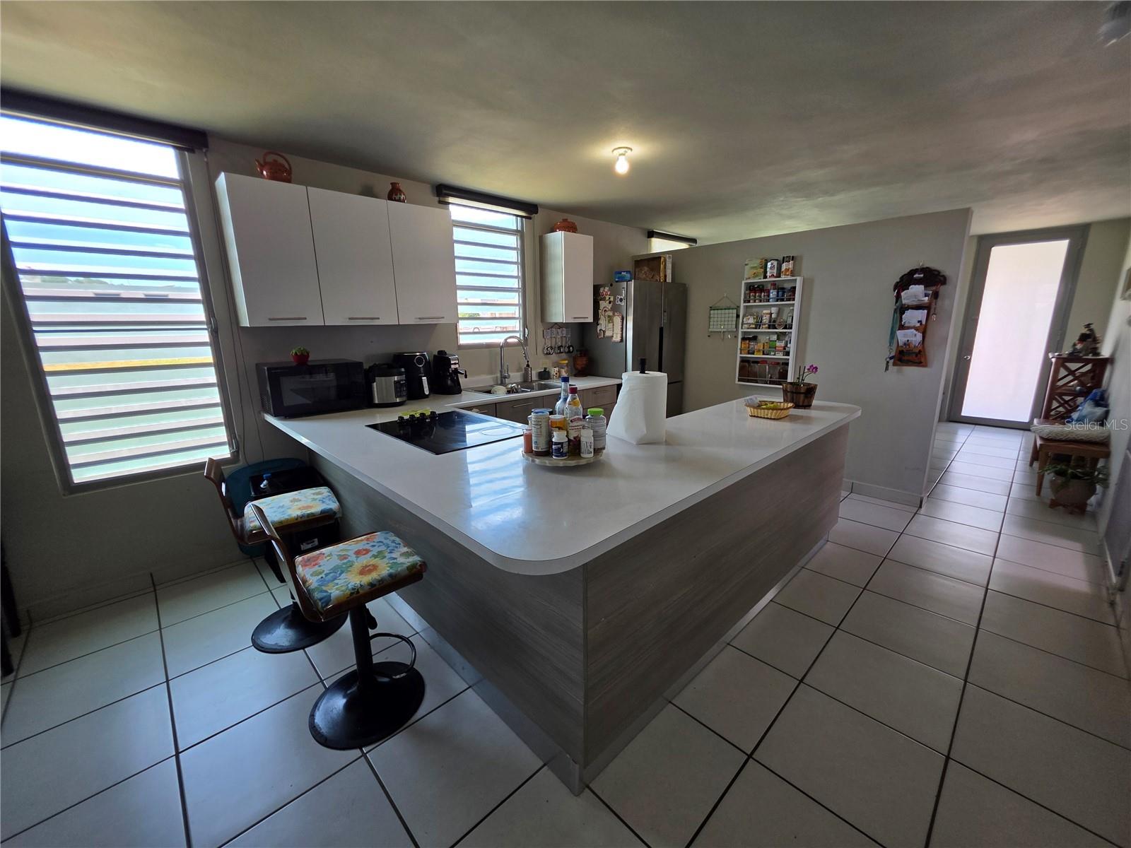 URB ISLA DE ROQUE - Residential