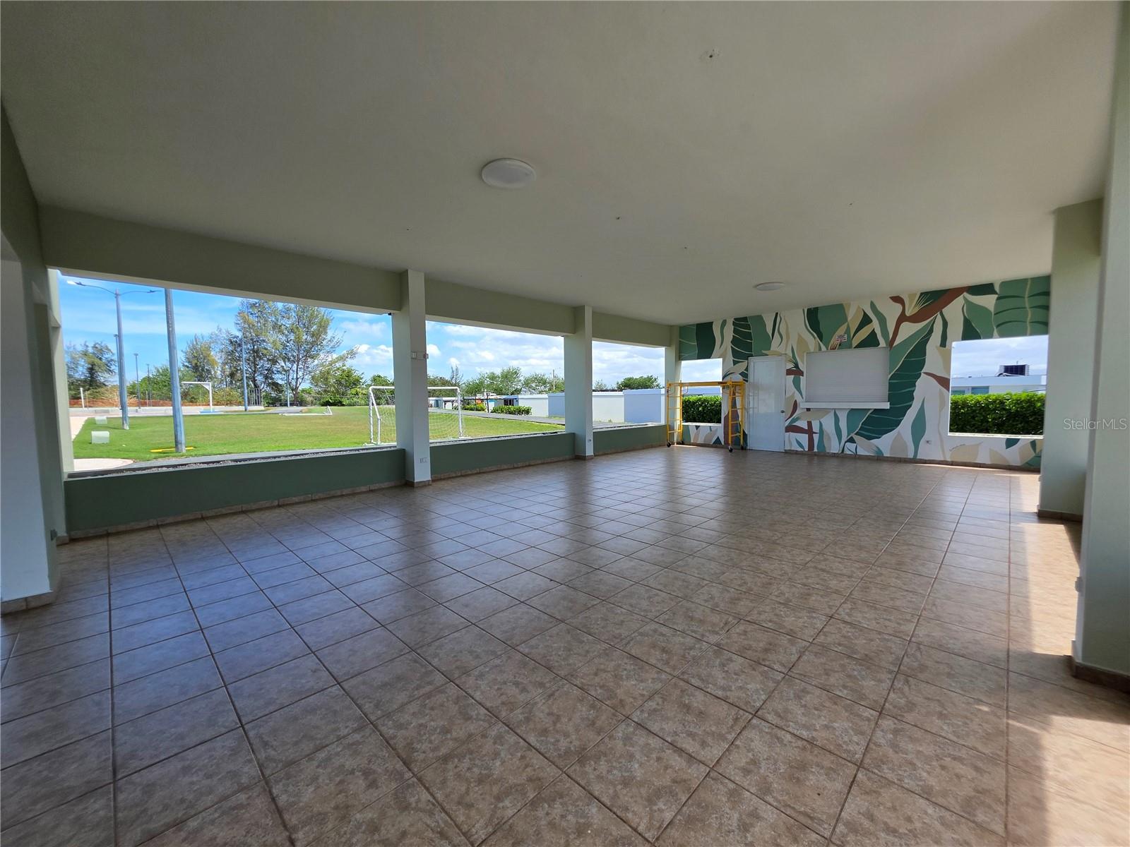 URB ISLA DE ROQUE - Residential