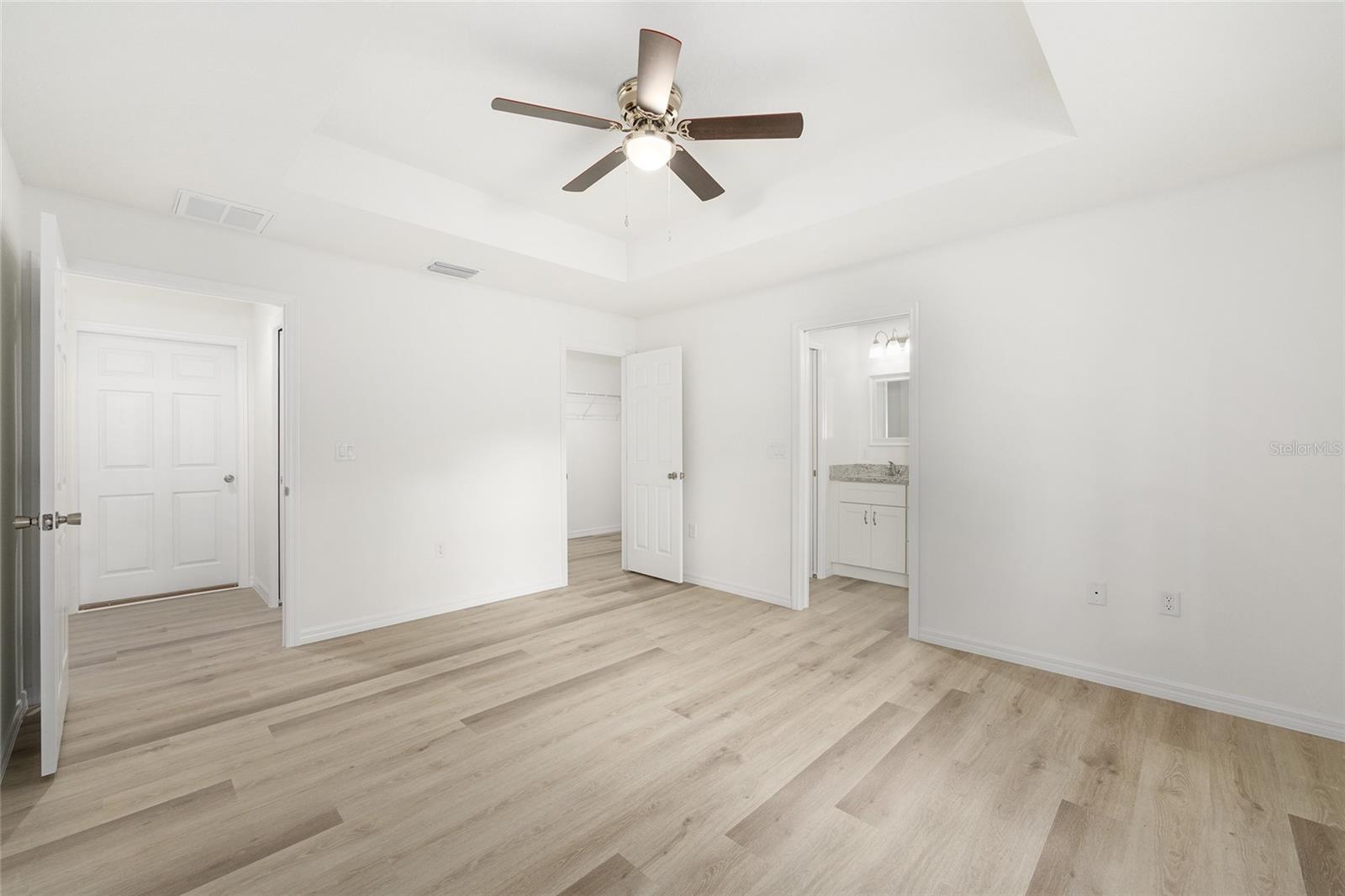 TRAILS EAST - Residential Lease