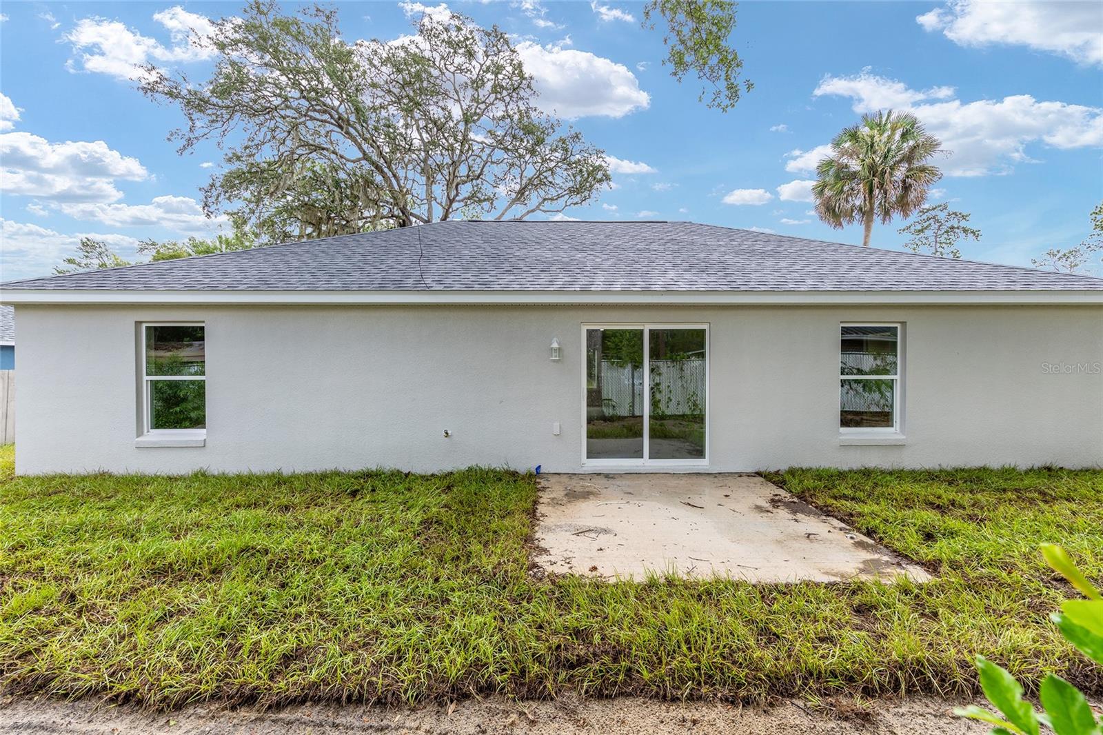 TRAILS EAST - Residential Lease