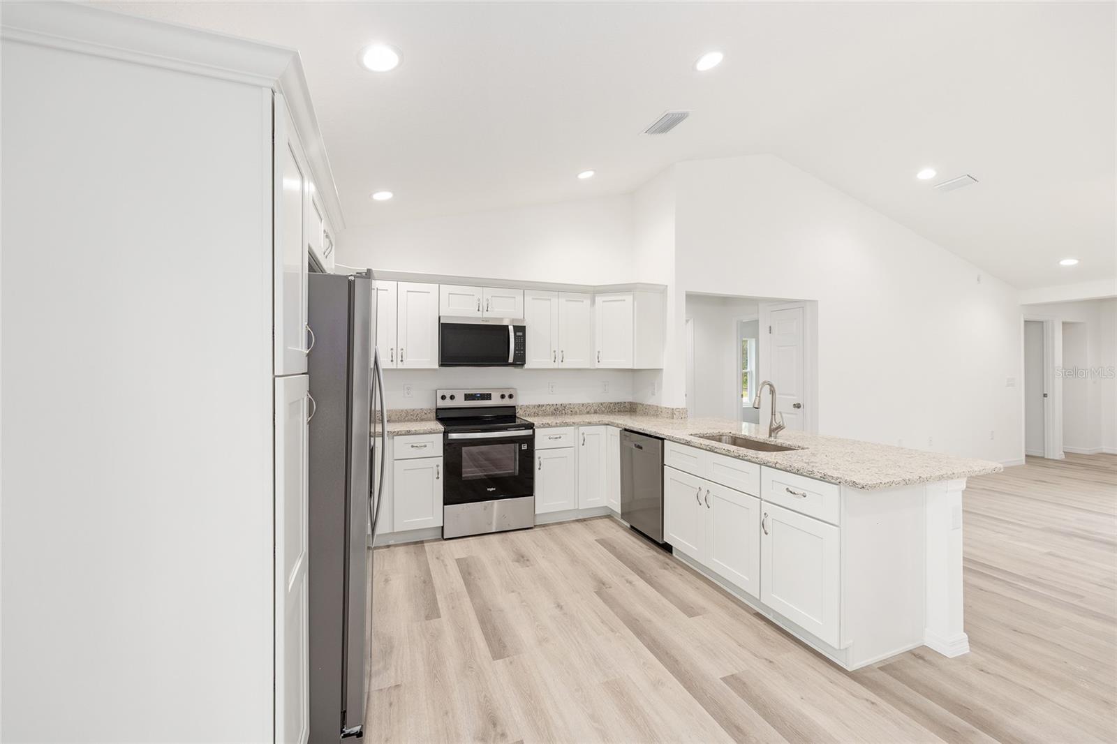 TRAILS EAST - Residential Lease