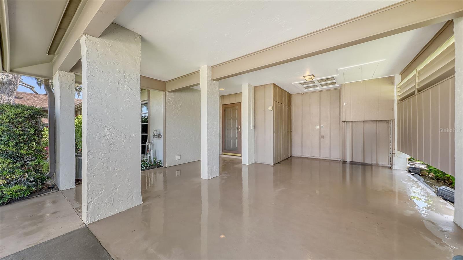1317 GRAND BOULEVARD 1002